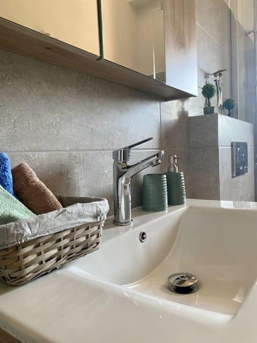 Τέσσερις Εποχές Appartement Aetos  Buitenkant foto